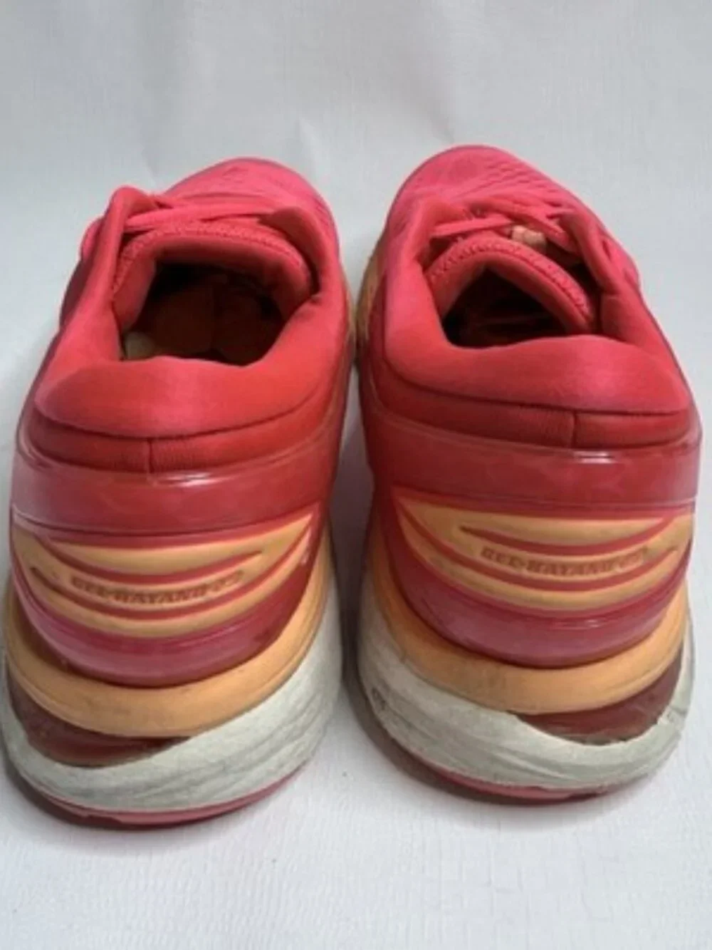 ASICS Womens Size 10 Gel Kayano 25  Running Shoes Comfort Walking Sneakers